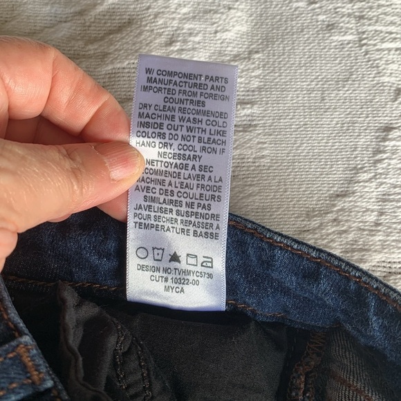 Gently loved jeans by JOE - Picture 6 of 9